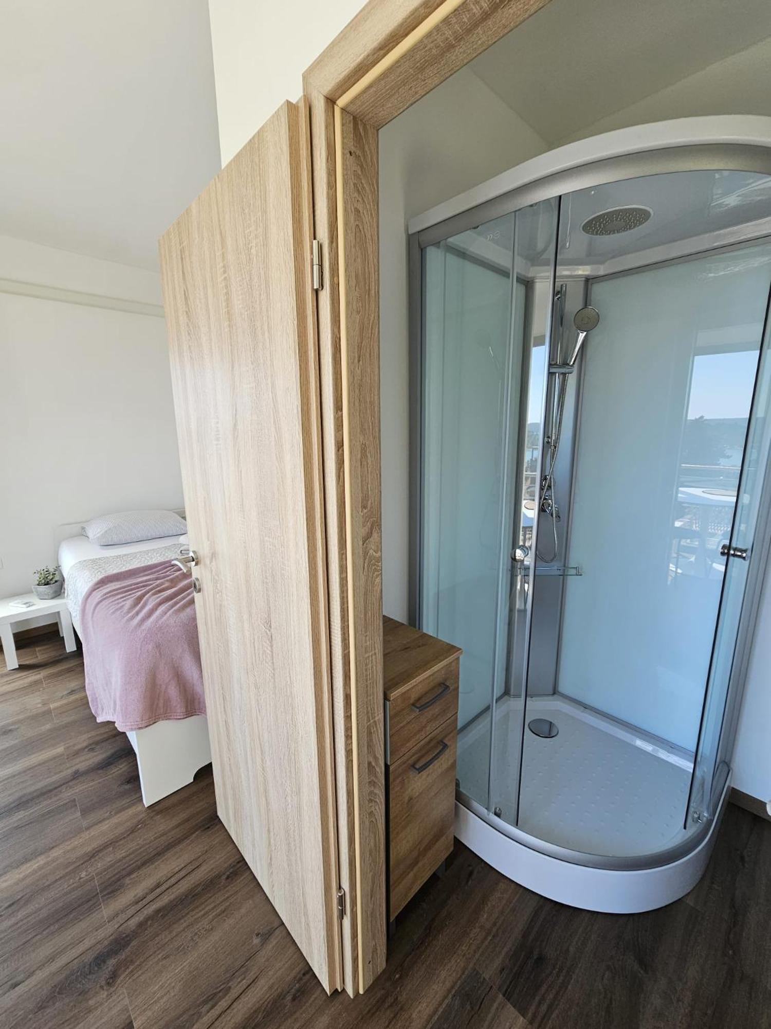 Apartment Roma *